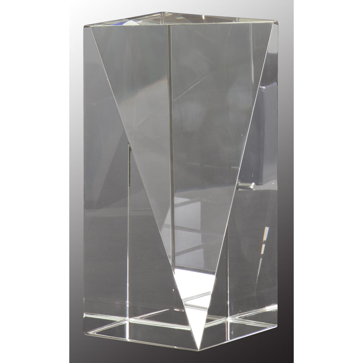 6" Crystal Triangle Front Pillar