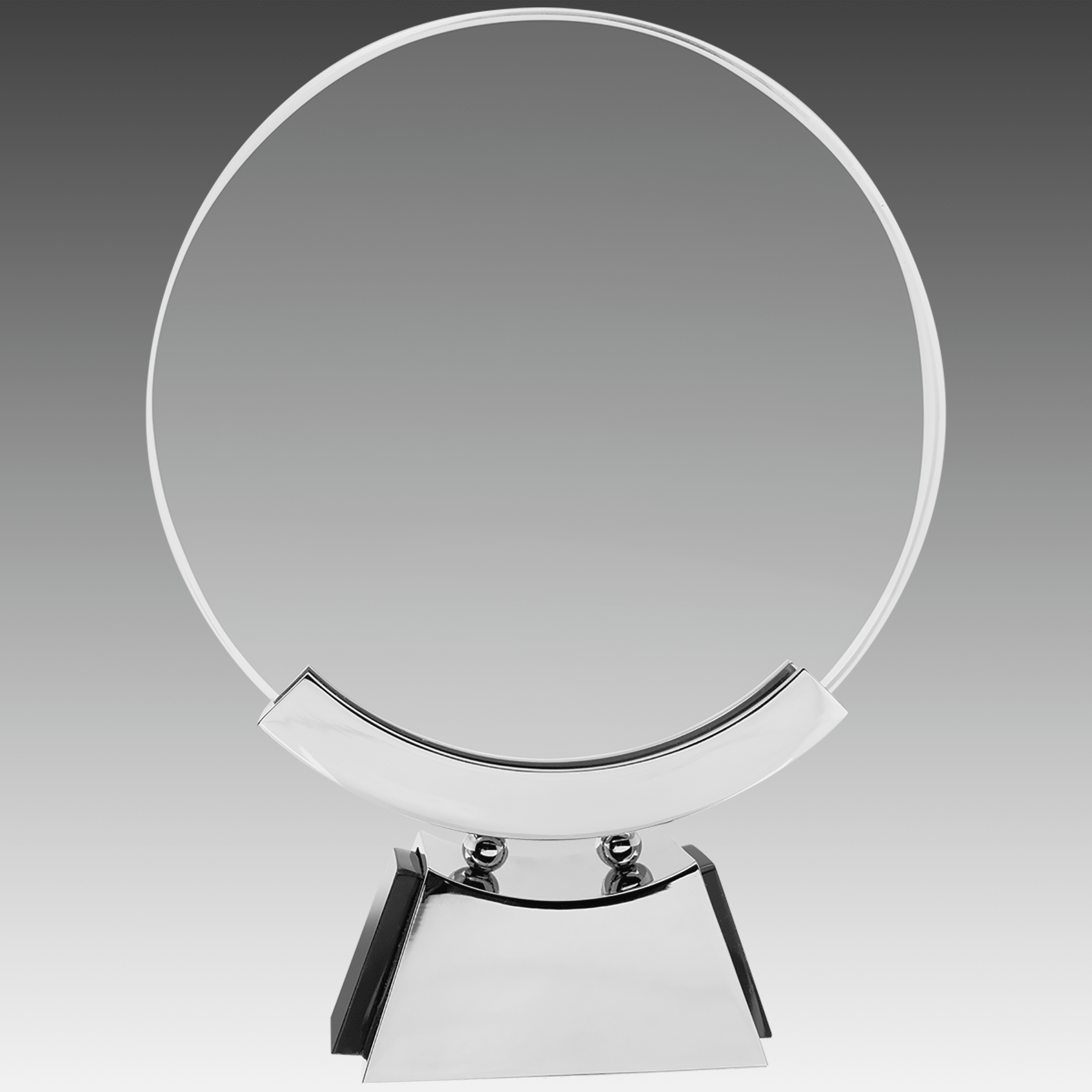 8.5" Round Voyager Glass with Silver/Black Base