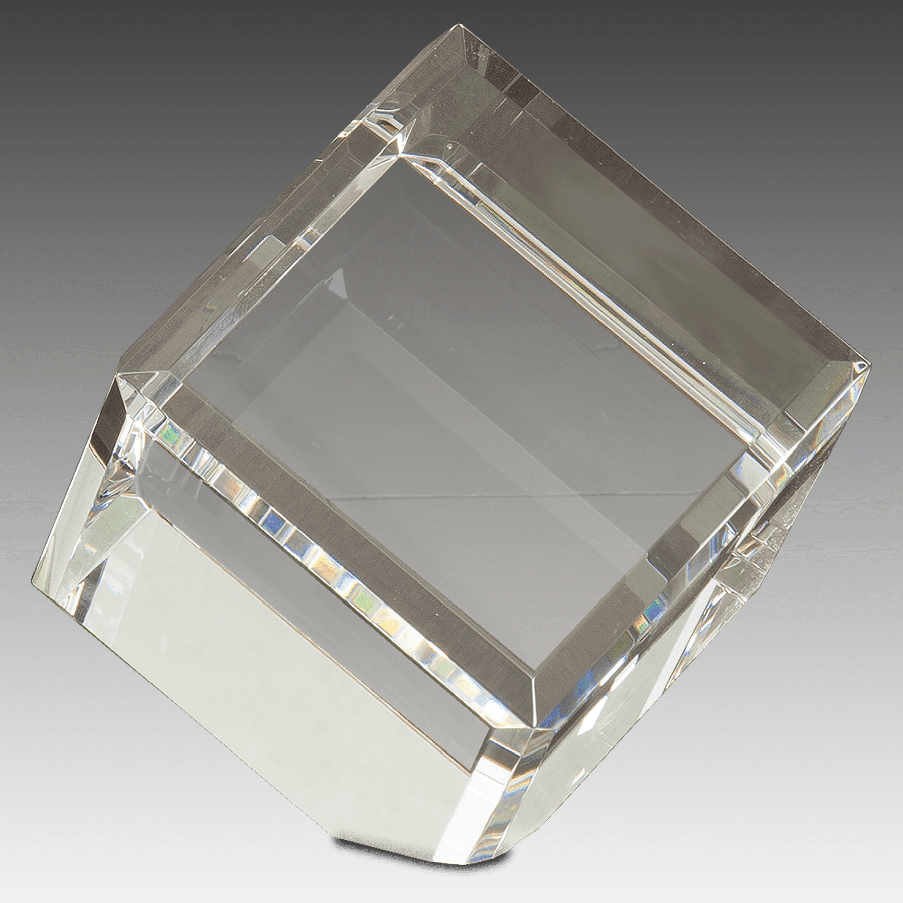 3.5" x 3.5" Crystal Cube