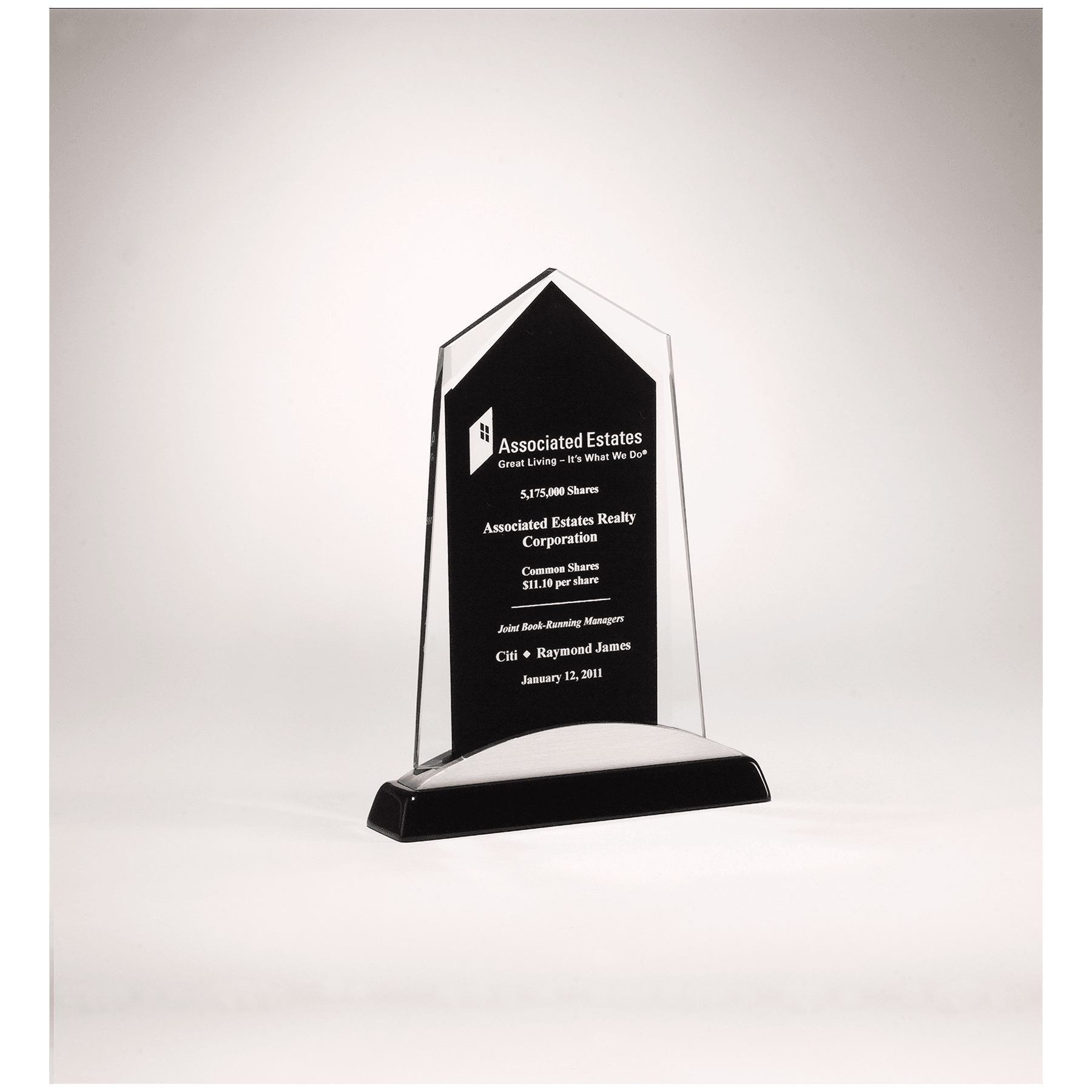 Apex Glass Award, Black Piano Finish Base w/Silver Aluminum