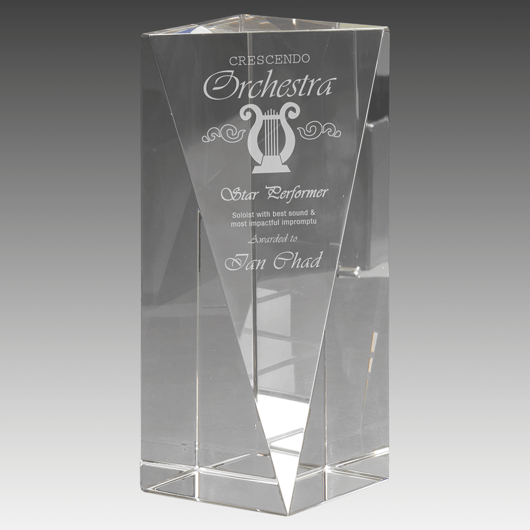 7" Crystal Triangle Front Pillar