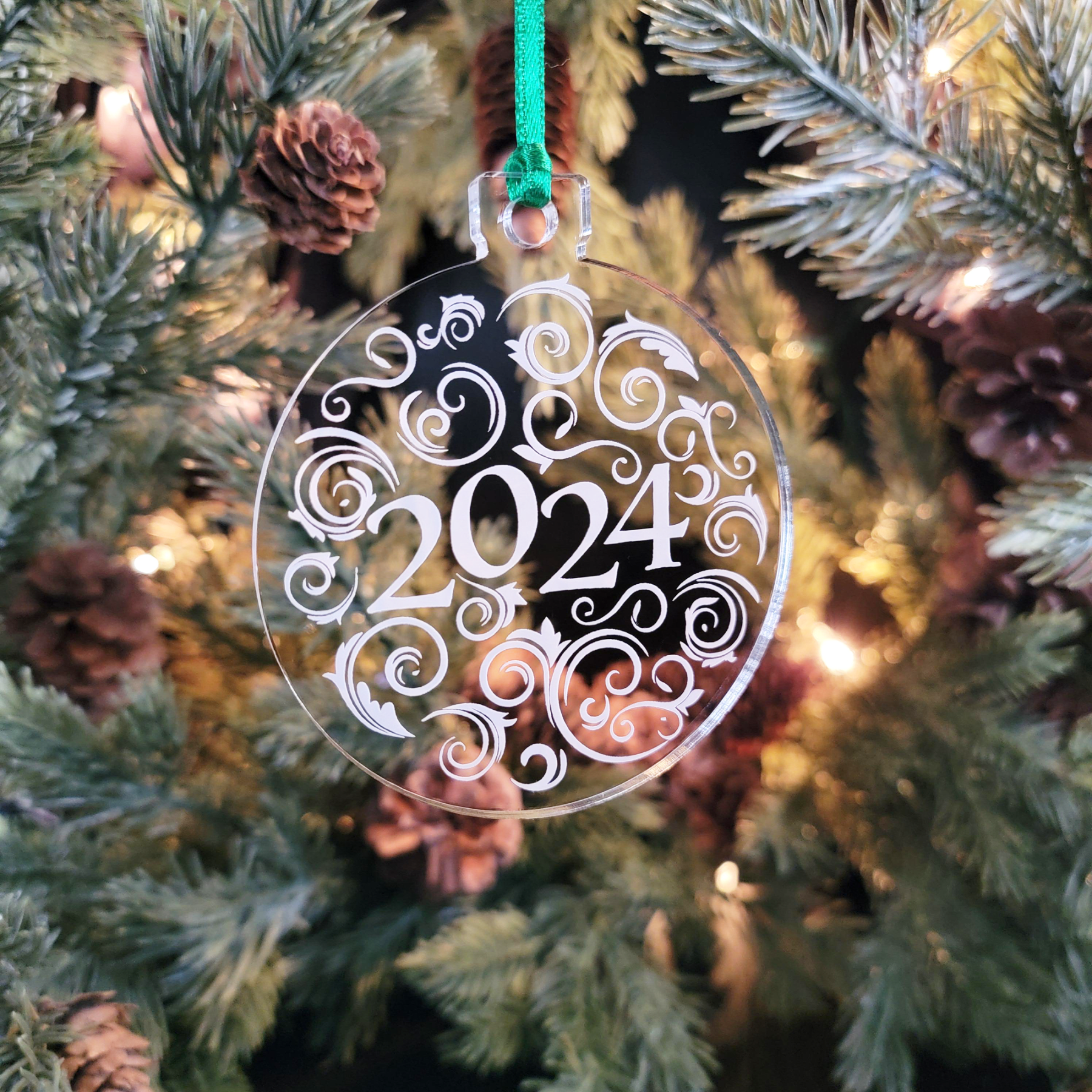 Custom Acrylic Ornament - OAX01