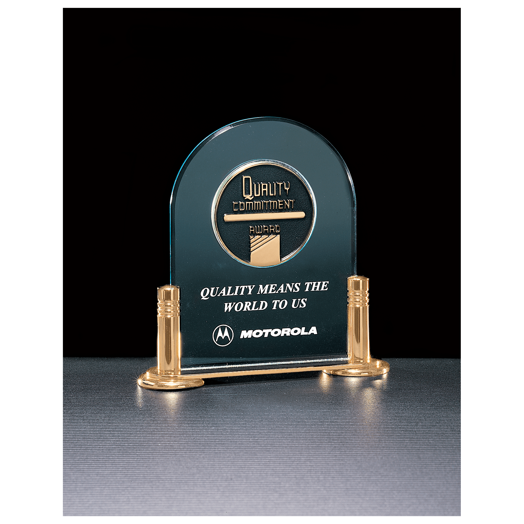Jade Acrylic w/Gold-Plated Brass Base and 2.5" CAM Insert