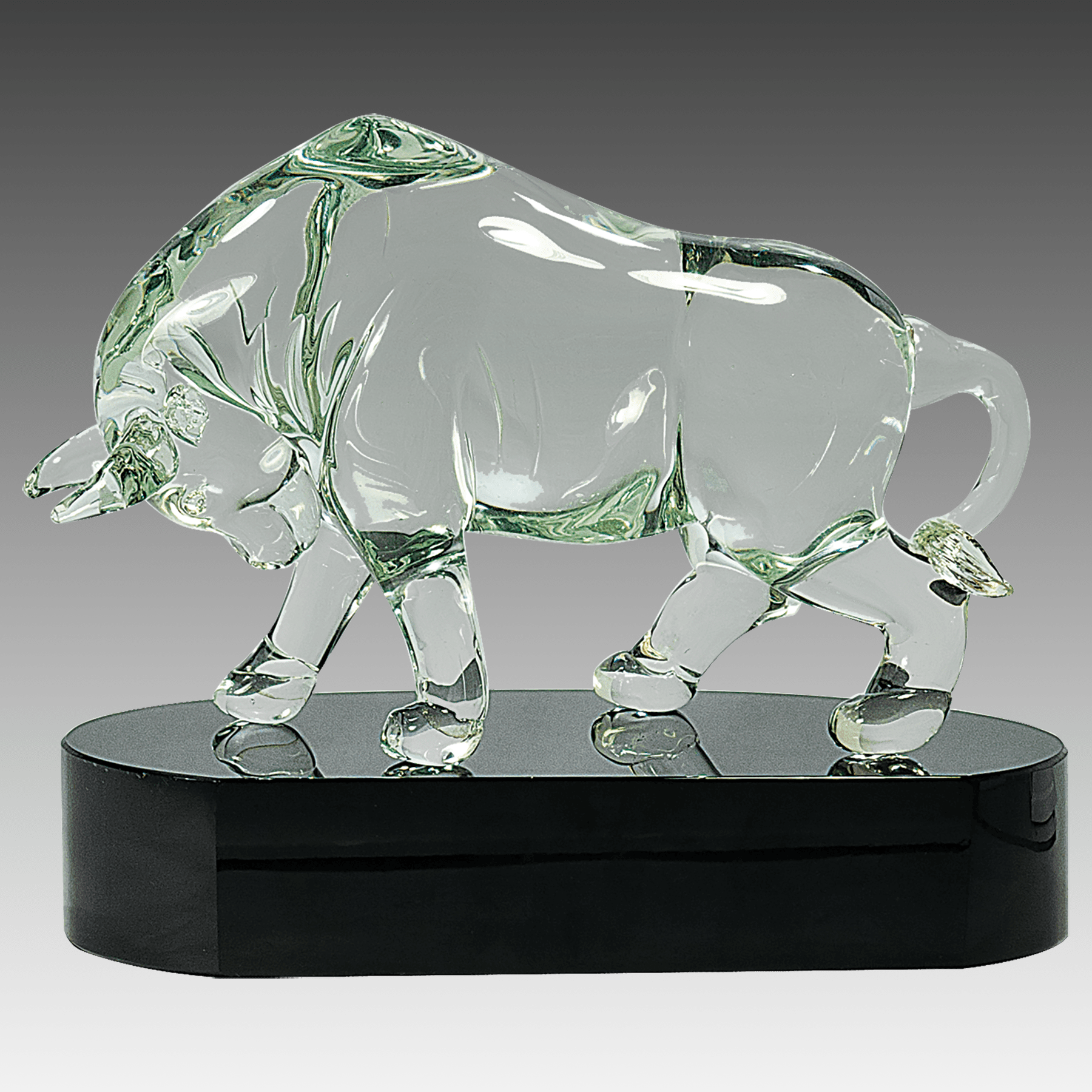 7.5" Clear Art Glass Bull