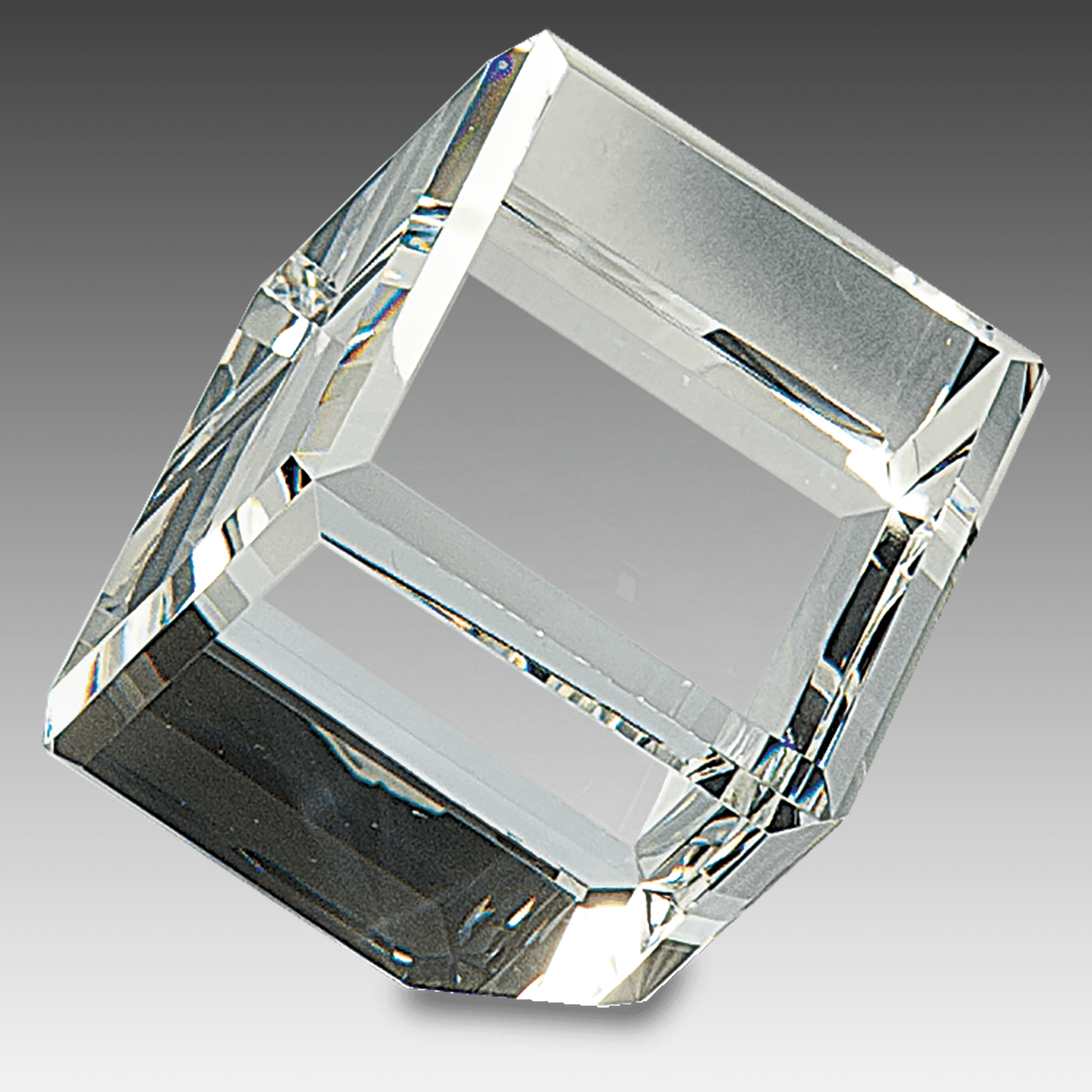 2.5" x 2.5" Crystal Cube