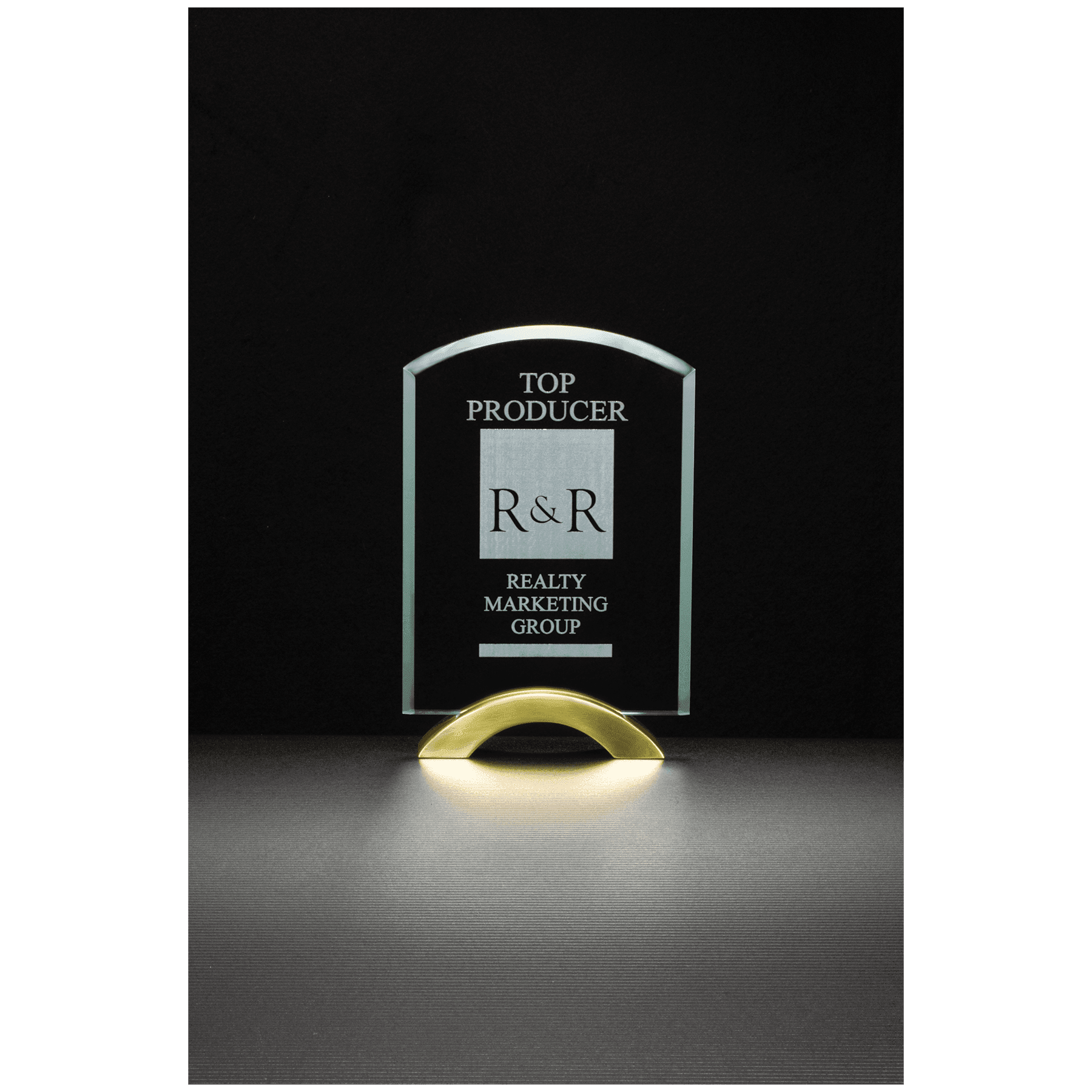 5" x  7.75" Arch Series Glass Award with Gold Metal Base