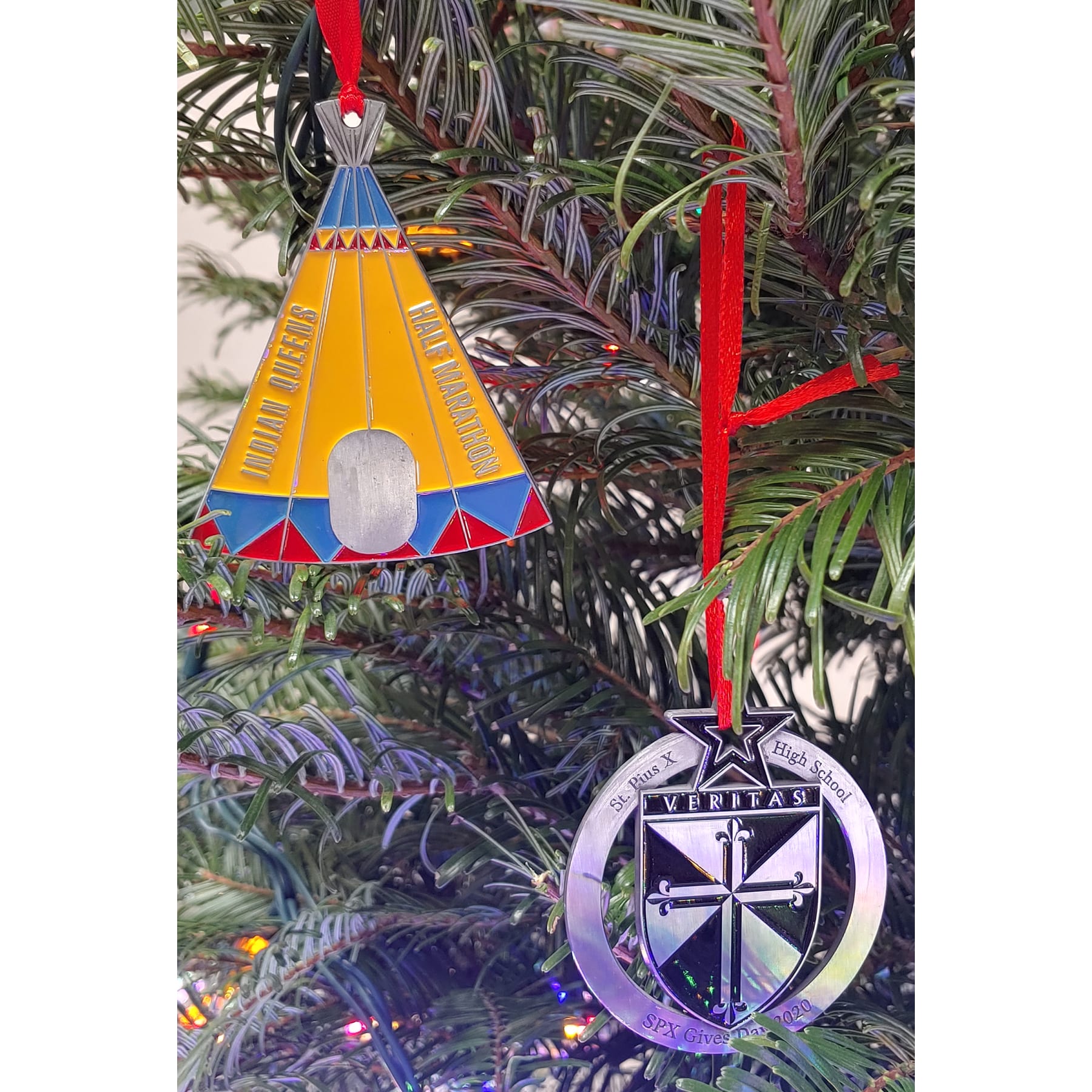 2.75" - Metal Ornaments