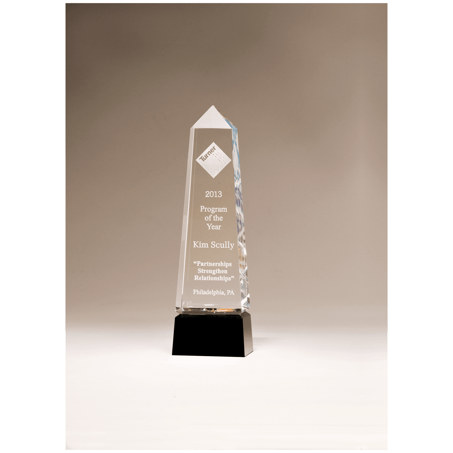 Crystal Obelisk with Prism-Effect Top and Black Base