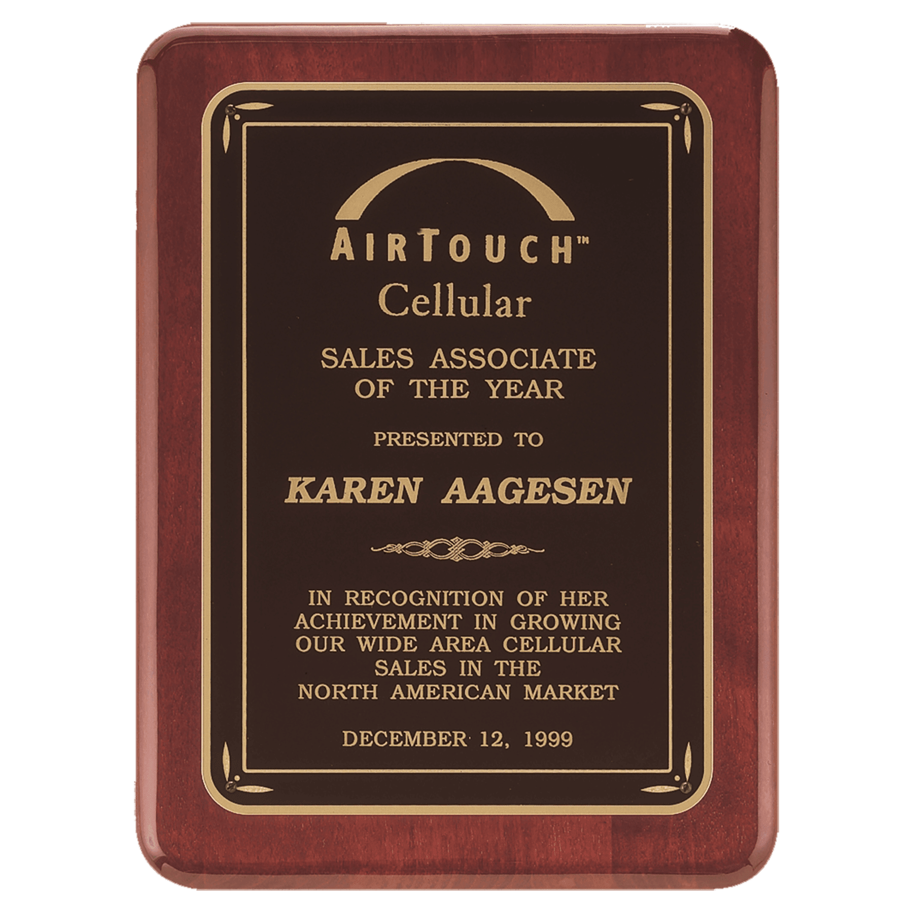 Rosewood Piano Finish Plaque w/Black/Gold Design Plate